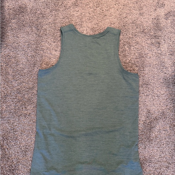 Ten Thousand Men’s Sleeveless Training Green Tank Top - Picture 3 of 3